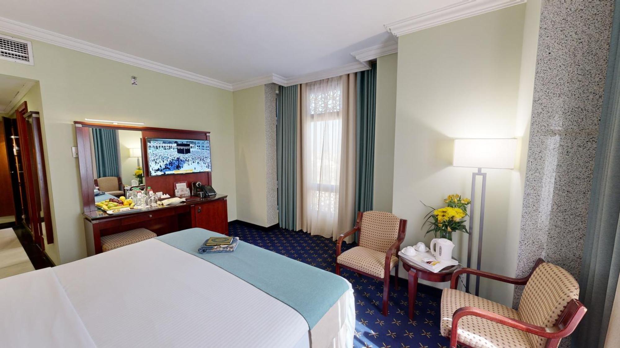 Al Muna Kareem Hotel- Ex Leader Медина Екстериор снимка